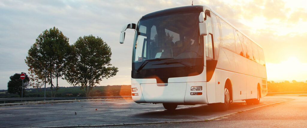 Noleggiare minibus per il matrimonio