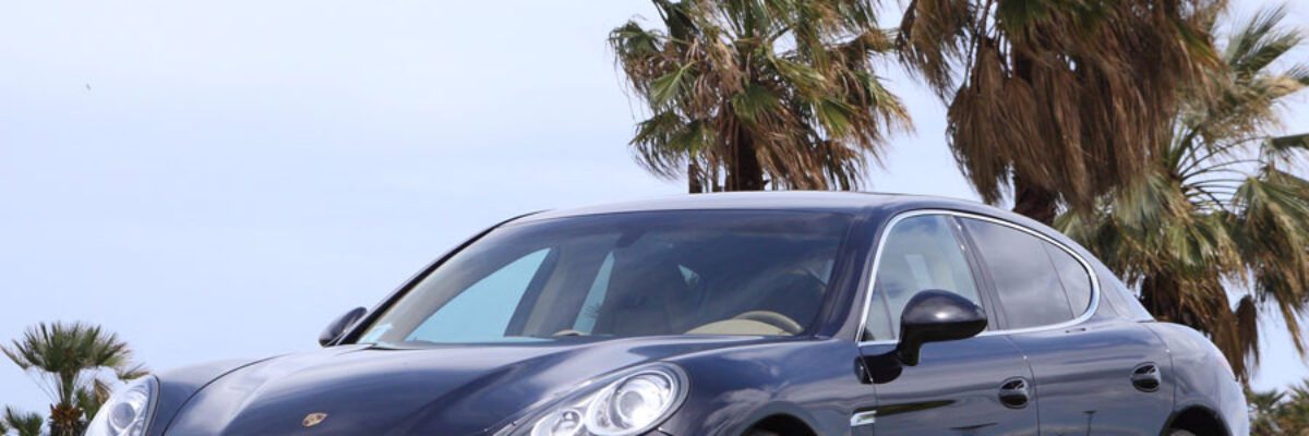 Porsche-Panamera (4)